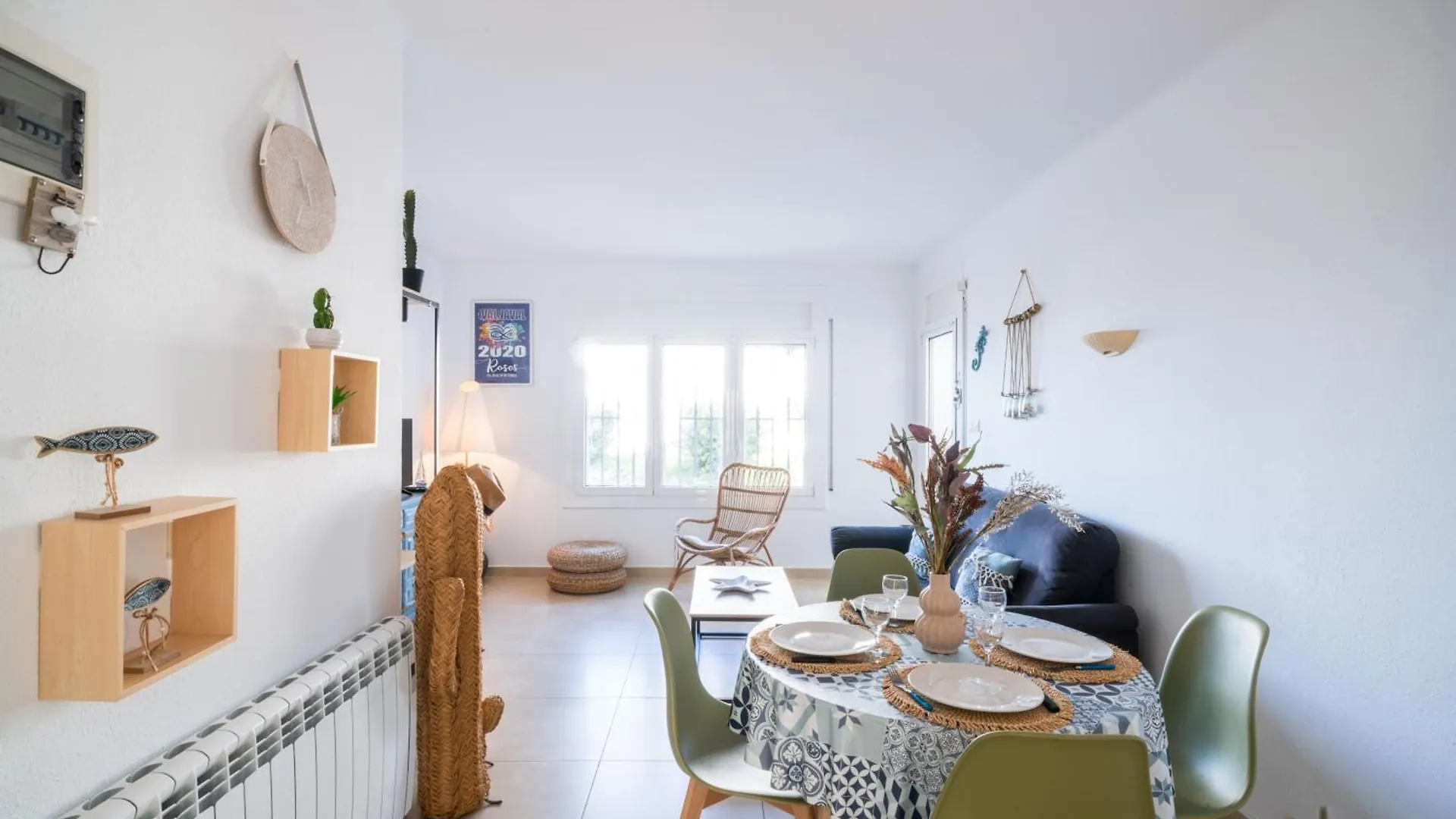 Appartement Proche Mer - Roses, Manuel 10 By Welhomy